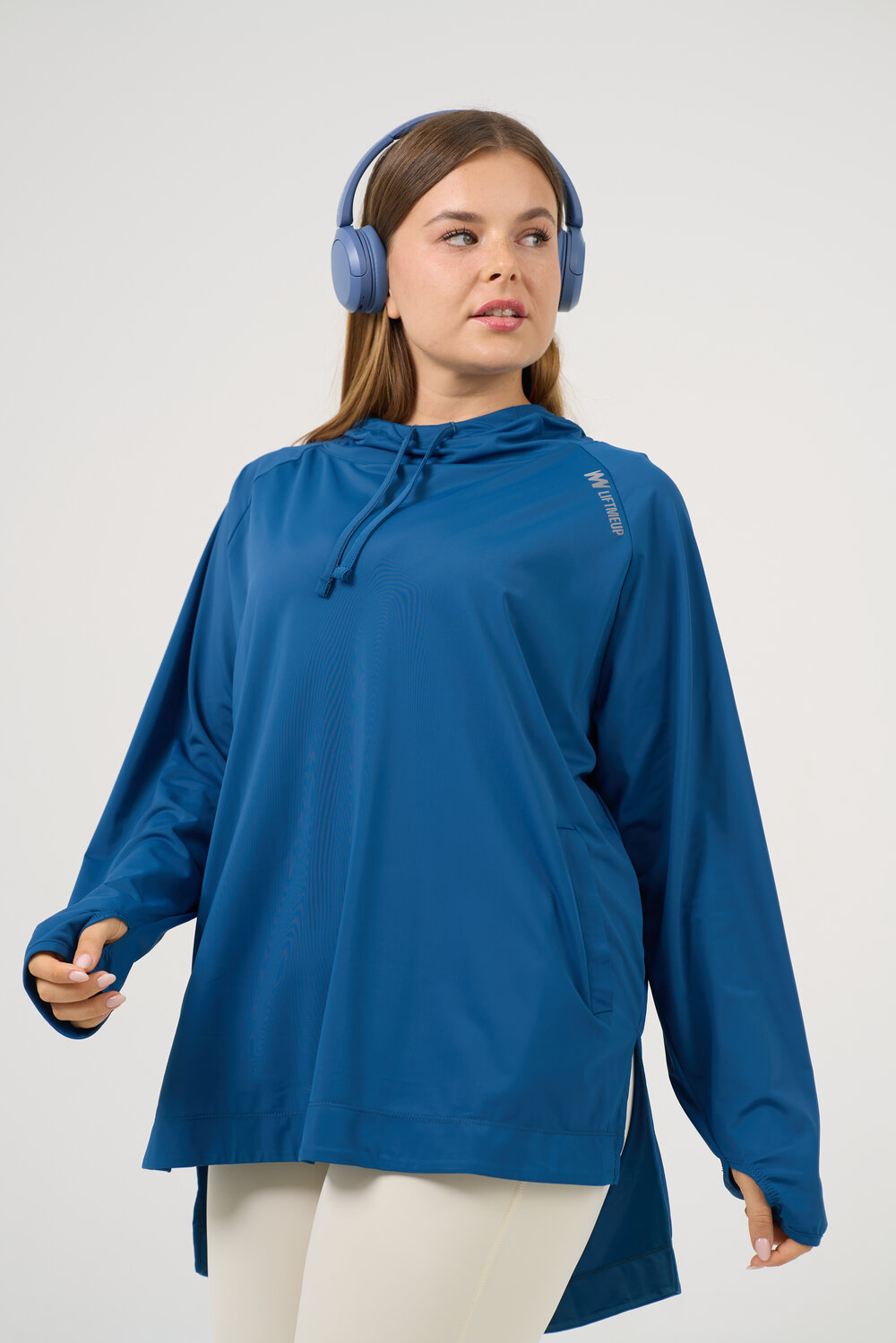 هودي ازرق ديب سي